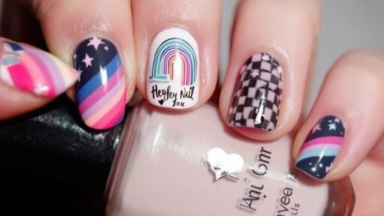 Gender Reveal Nail Ideas
